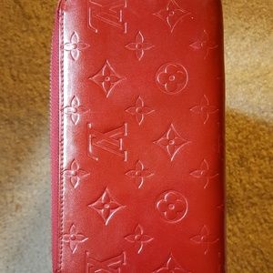 LOUIS VUITTON  Zippy WALLET